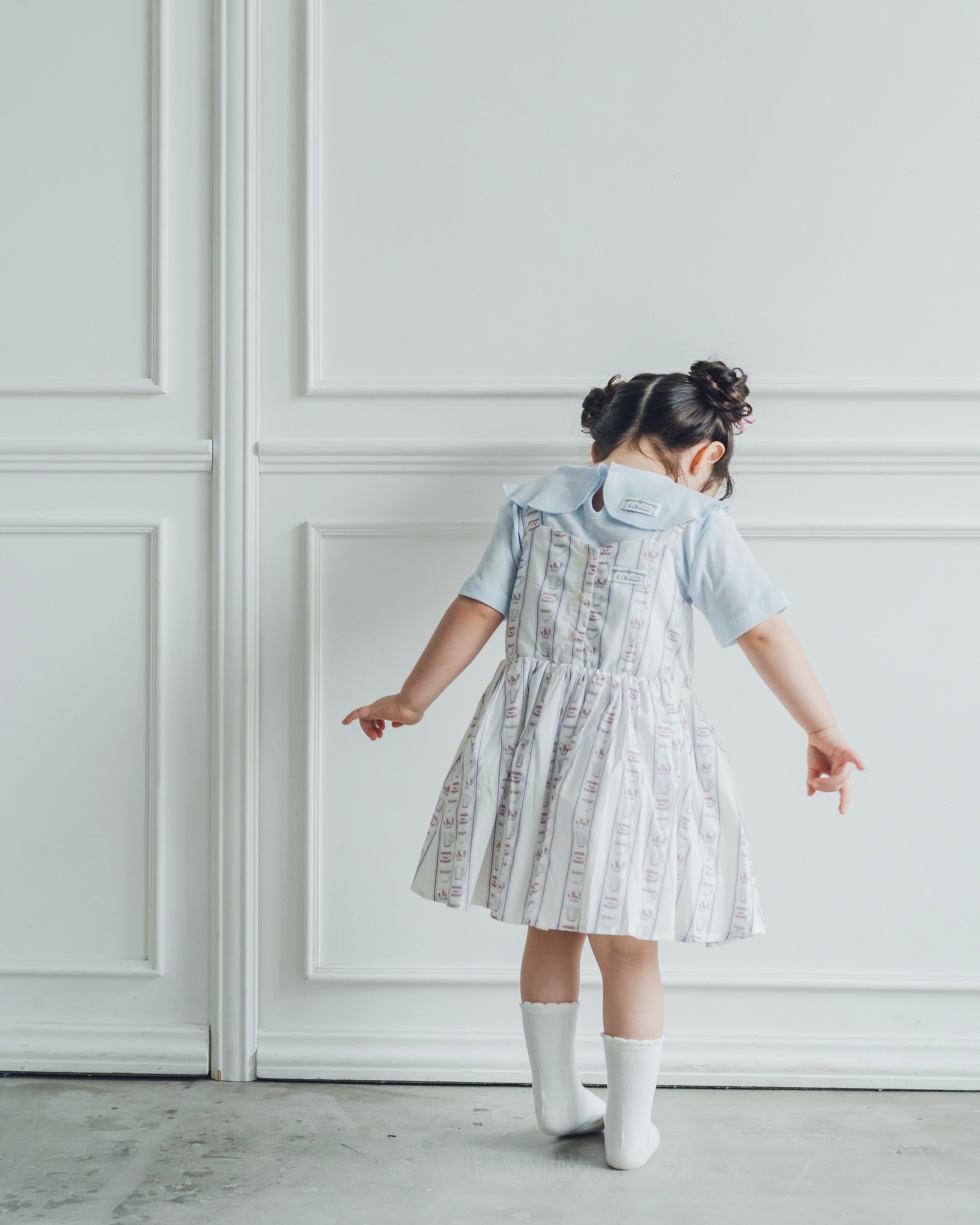 Dress  -tea cup-