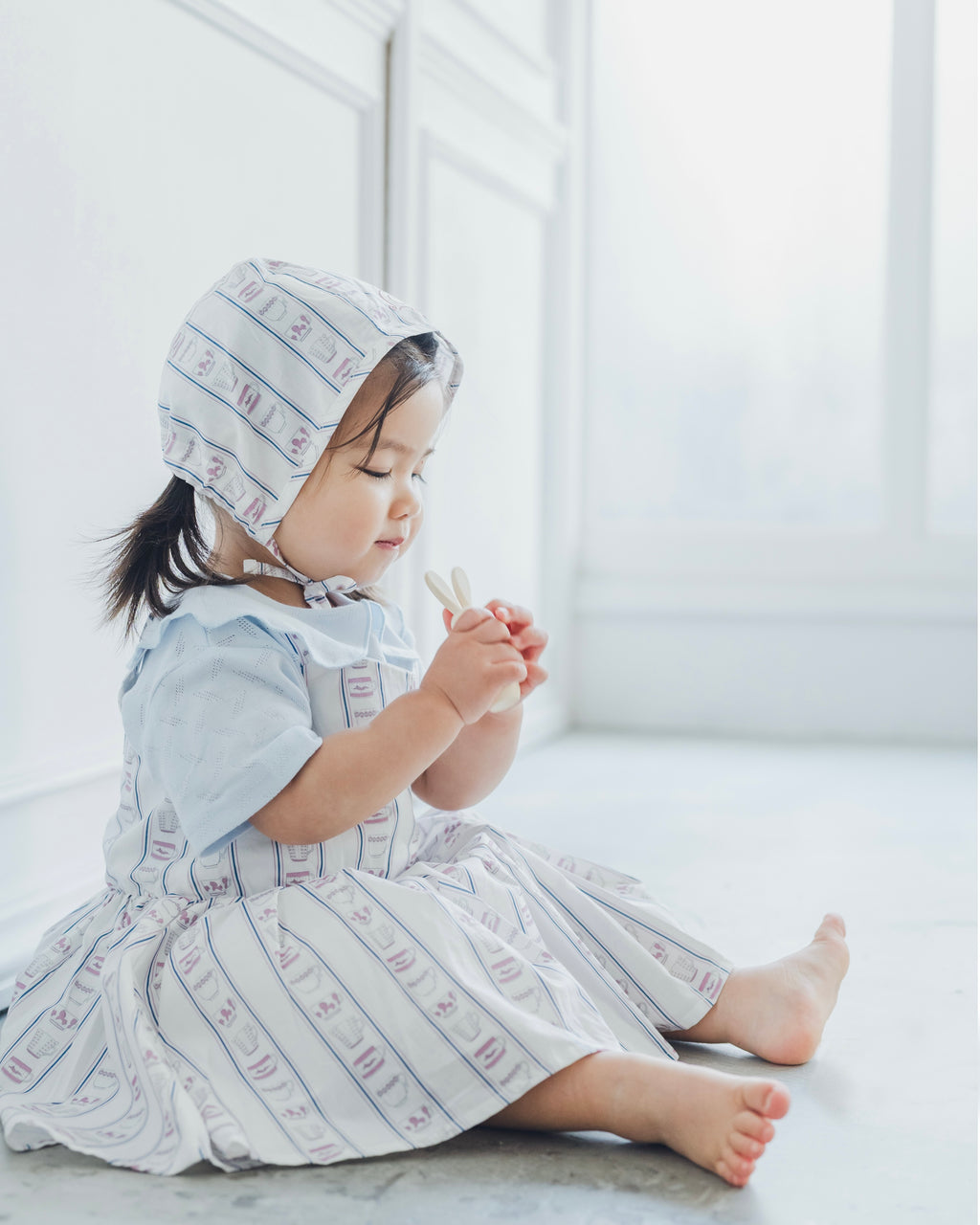 Dress  -tea cup-