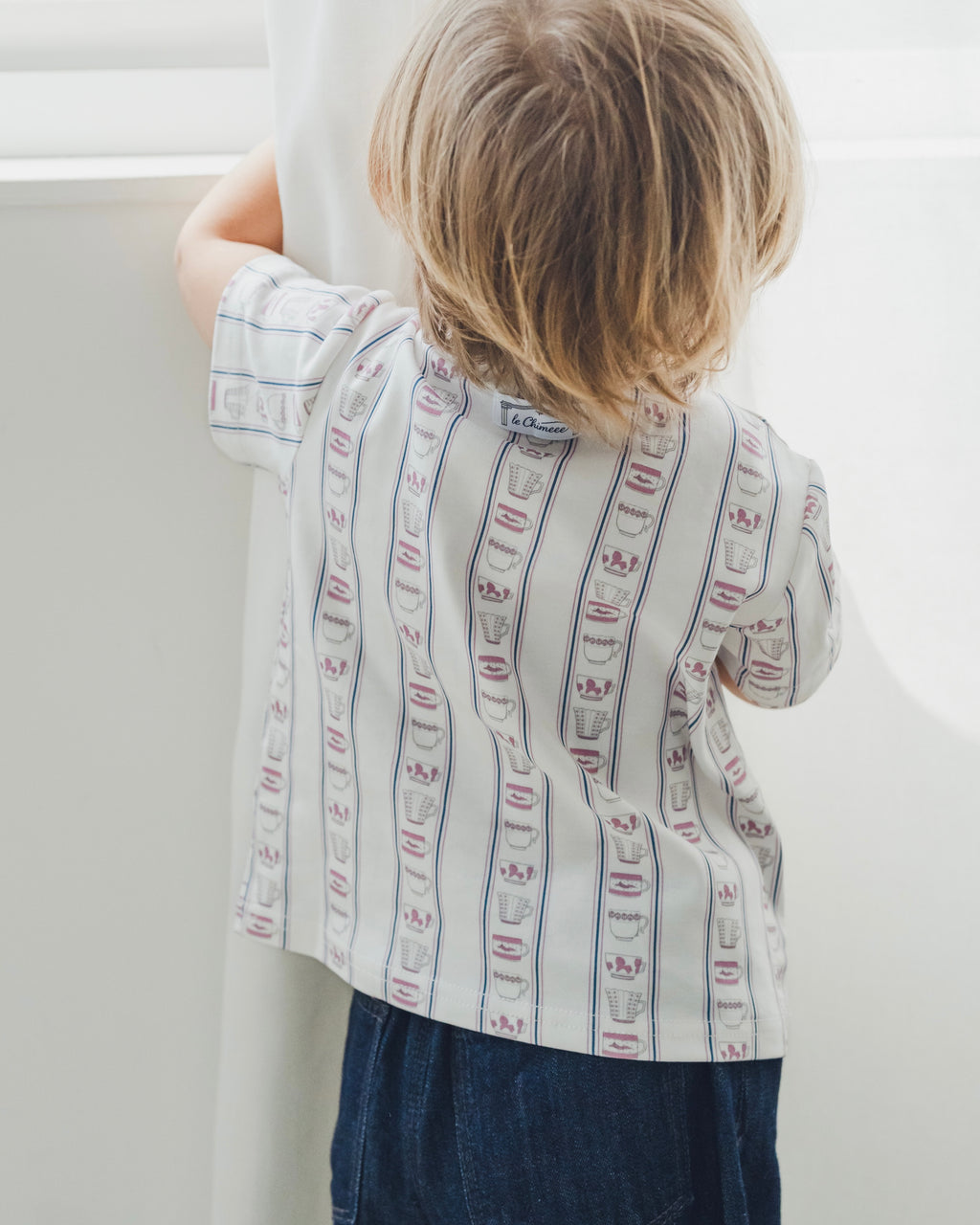 T-shirt  -tea cup-