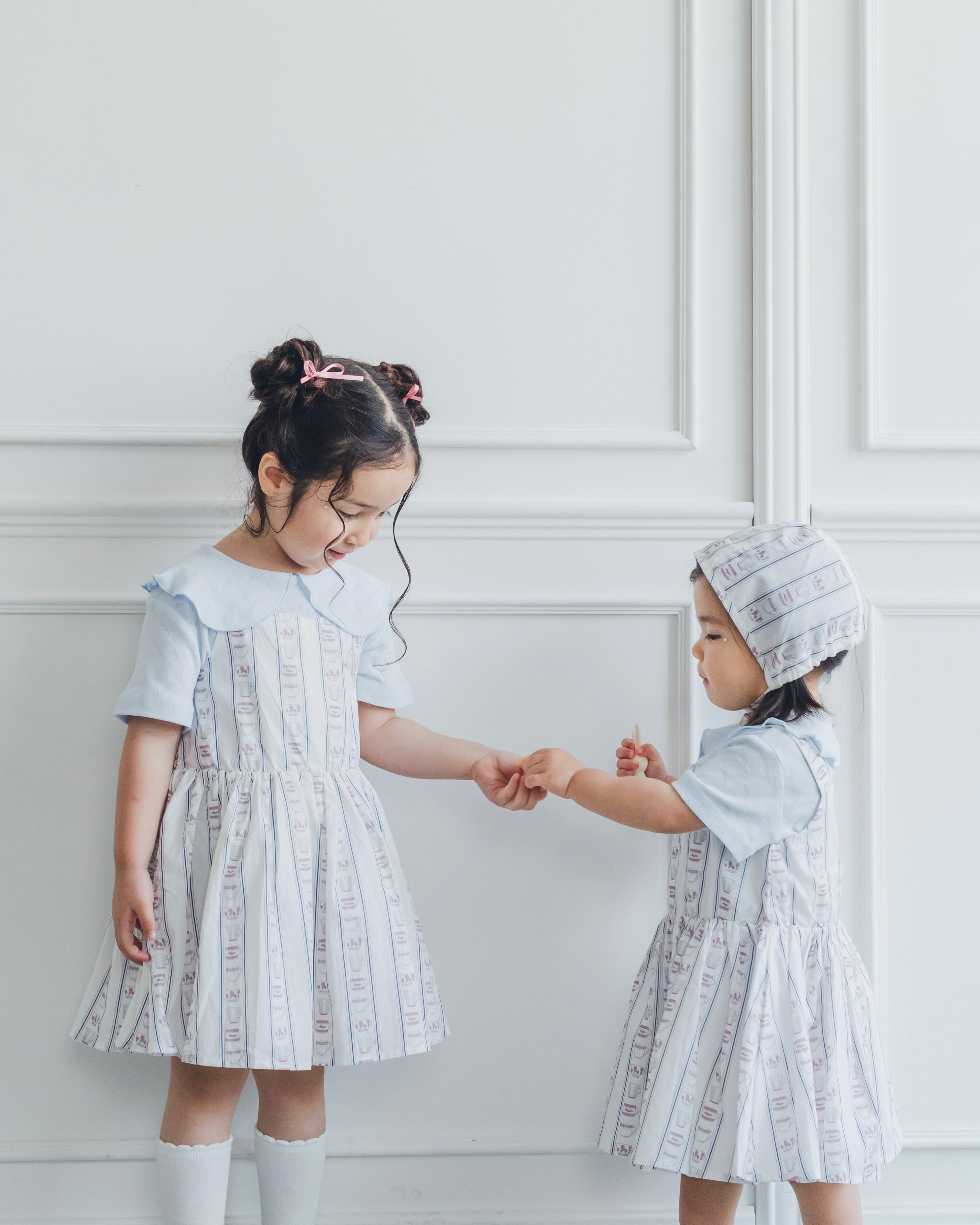 Dress  -tea cup-